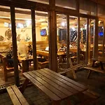 Guest house Dominant With Free Parking For Preregistered Drivers & Garage With Cctv