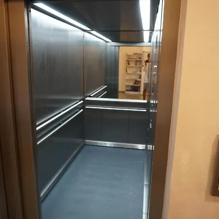 Dominant With Free Parking For Preregistered Drivers & Garage With Cctv