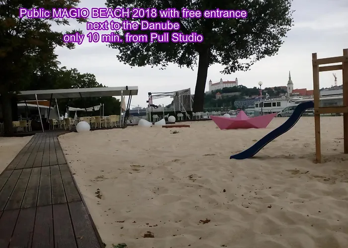 Гостевой дом Dominant With Free Parking For Preregistered Drivers & Garage With Cctv 3*